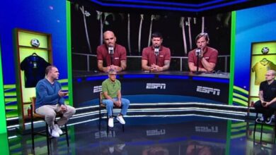 Ex-técnico do Grêmio tem discussão acalorada ao vivo em defesa de Neymar Grêmio de Silas