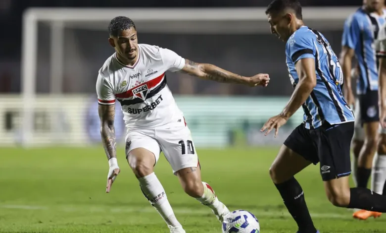 Luciano contra o Grêmio