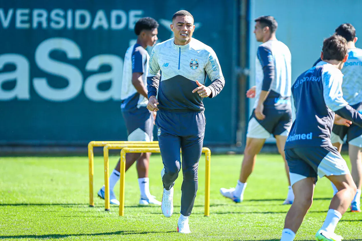 Carlos fala do Grêmio
