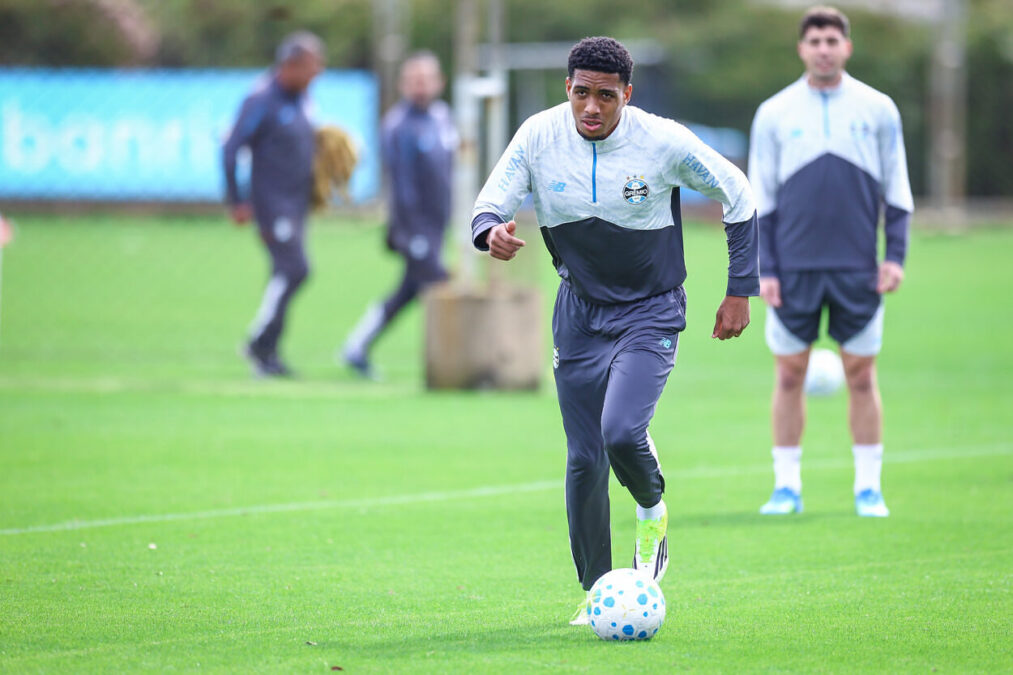 Wallace pelo Grêmio