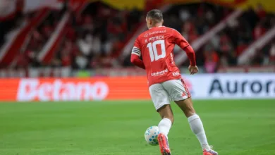 Bastidores: Alan Patrick foi a favor da concentração na véspera do Gre-Nal Alan Patrick do Inter