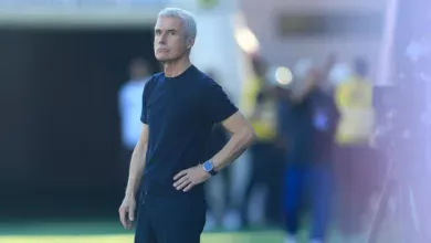 Luís Castro reclama da arbitragem e vê derrota injusta do Grêmio para o Bragantino Luís Castro pelo Grêmio