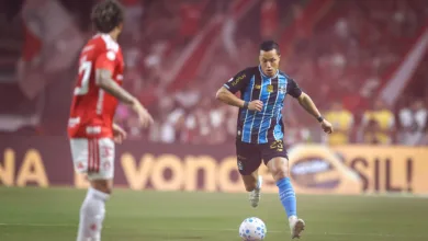 Grêmio se vê em "vantagem teórica" no Gre-Nal e deve preservar contra a Chapecoense Grêmio joga
