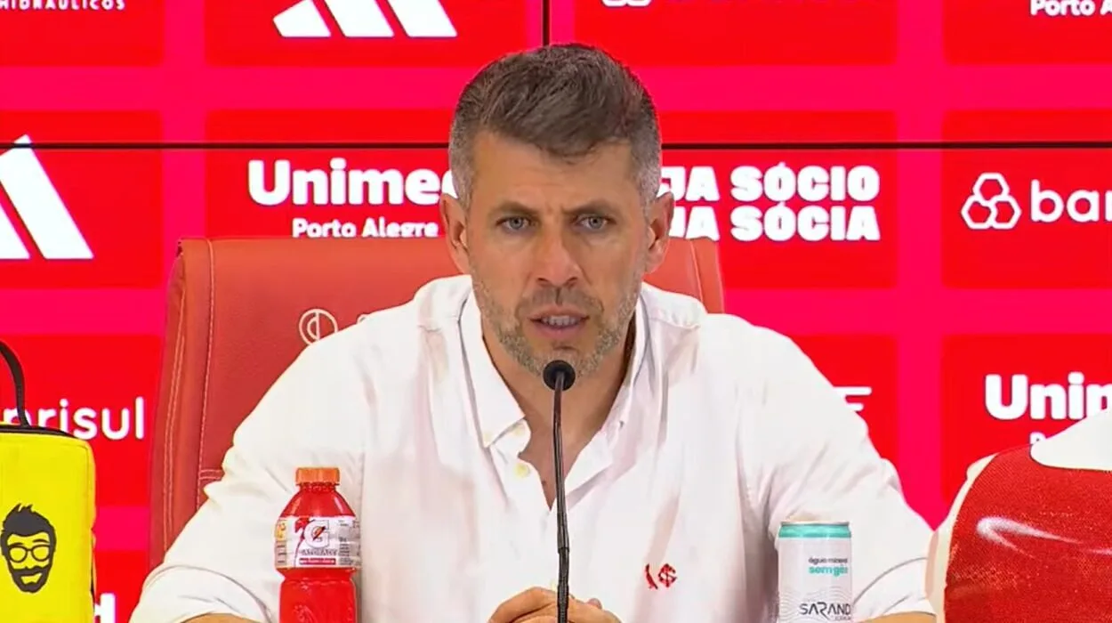 Paulo Pezzolano, treinador do Inter -