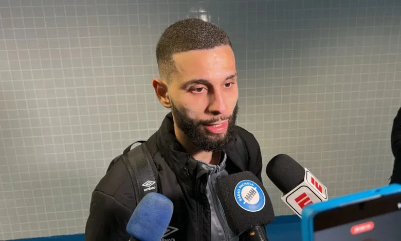 Pode sair? Grêmio muda cenário de Wagner Leonardo após recusar o Corinthians Wagner Leonardo em entrevista pós-jogo no Grêmio