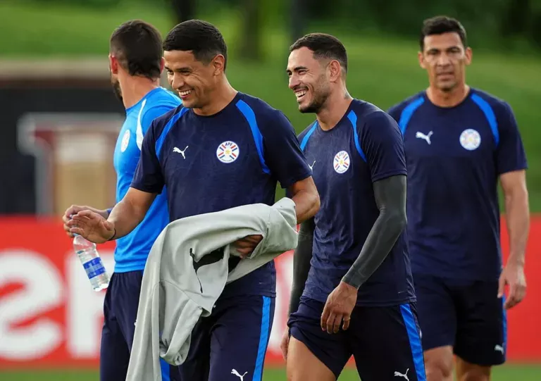 Álex Arce e Sanabria na seleção