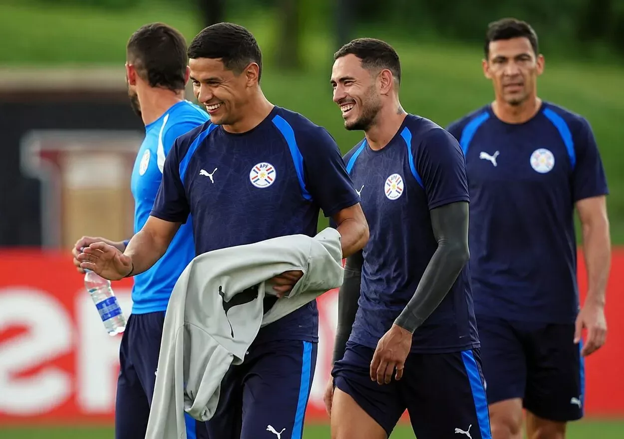 Álex Arce e Sanabria na seleção