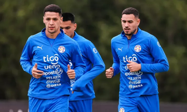 Álex Arce e Sanabria na Seleção do Paraguai