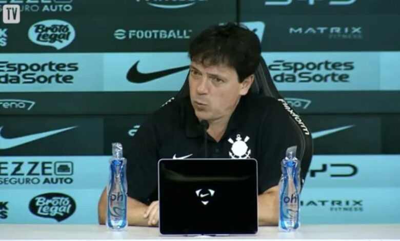 Diniz afirma que a arbitragem foi "determinante" para a classificação do Inter Diniz do Corinthians