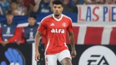 Inter encerra jogo contra o Atlético-MG com Juninho de centroavante e recebe vaias Juninho pelo Inter