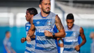 Em forte recado, Edilson pede para Luís Castro sair do Grêmio: "Não dá mais" Edilson ex-Grêmio