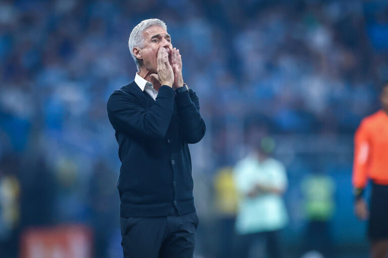 Zona Mista - Notícias, mercado da bola e bastidores do futebol Grêmio