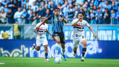Repórter aponta quem é o "pai" da contratação de Wallace pelo Grêmio Wallace bem no Grêmio