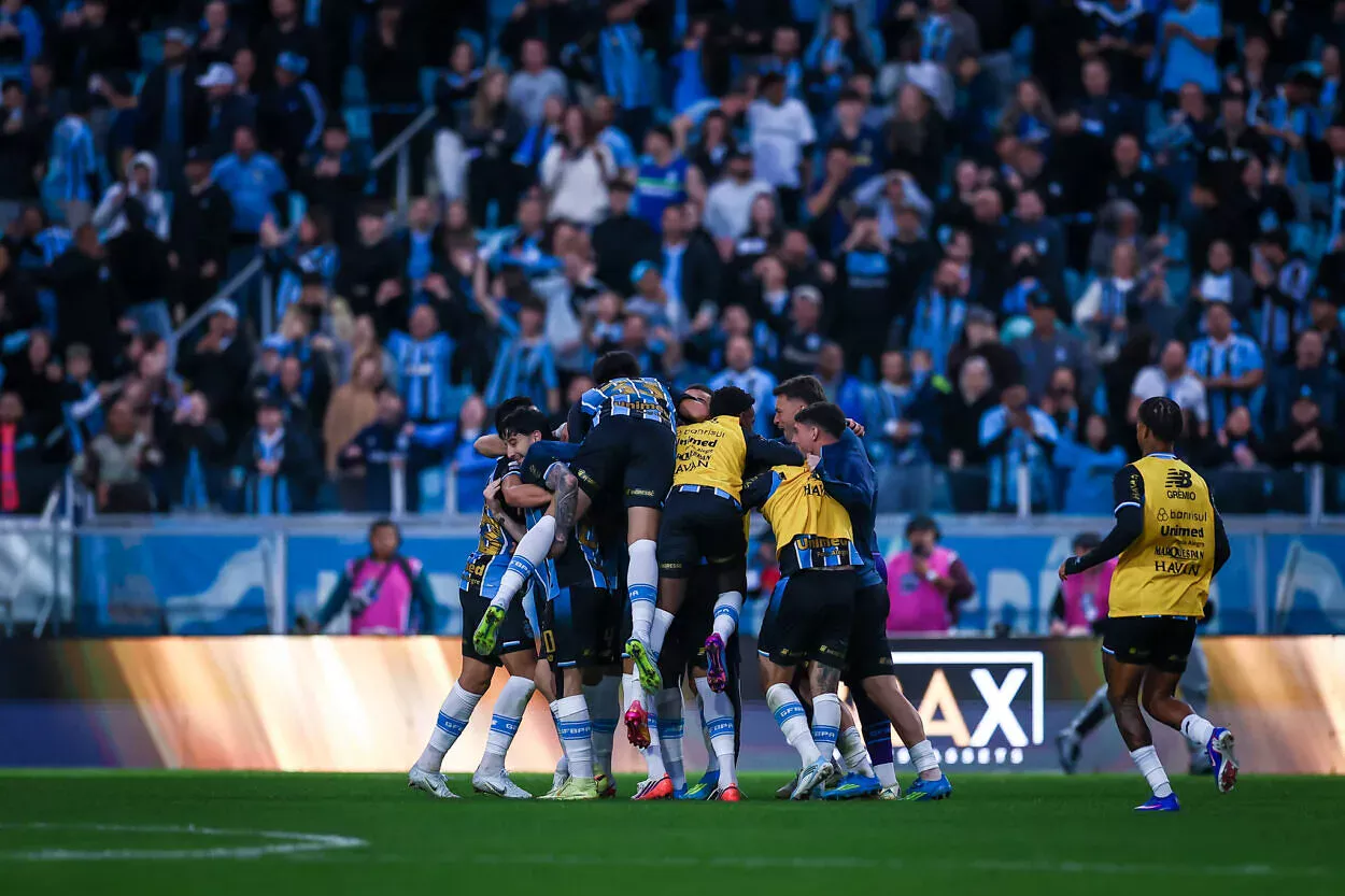 Antes da vitória contra o São Paulo, Grêmio encaminha saída de mais um jogador Grêmio