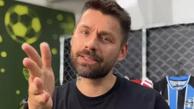 Sobis crava quem vai passar entre Grêmio x Mirassol e Corinthians x Inter Sobis pelo Inter
