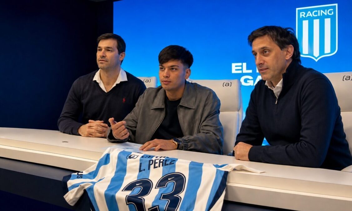 Leonel Pérez é apresentado no Racing