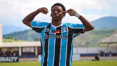 Mec aparece ao lado de Lamine Yamal em ranking mundial e dado chama atenção no Grêmio Gabriel Mec pelo Grêmio