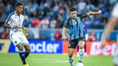 Viery se empolga com substituto Wallace no Grêmio e brinca: "O que tem de feio..." Viery