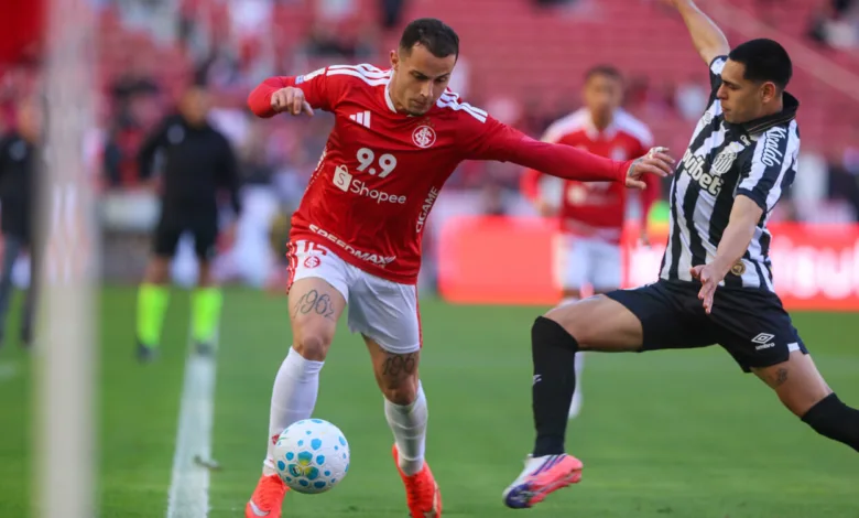 Bruno Gomes do Inter contra o Botafogo