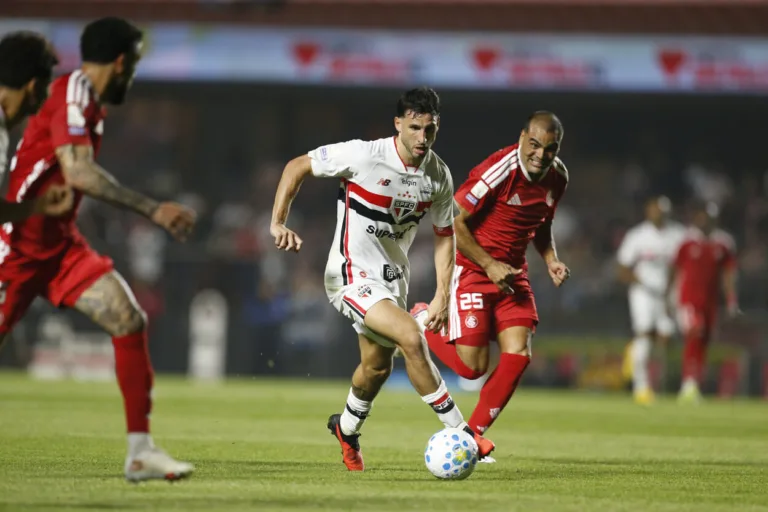 Calleri, em São Paulo x Inter