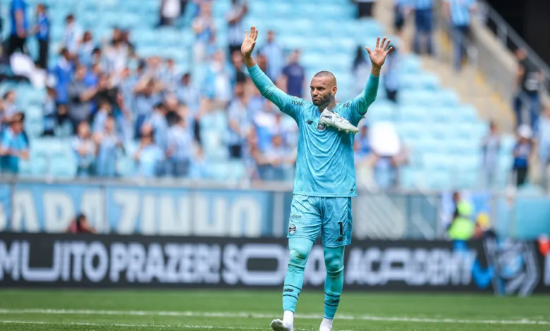 Rizek diz que Weverton fez a melhor atuação de um jogador em todo campeonato Weverton
