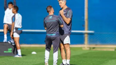 Grêmio se reapresenta com grupo incompleto e dois retornos; Renato observa Renato pelo Grêmio