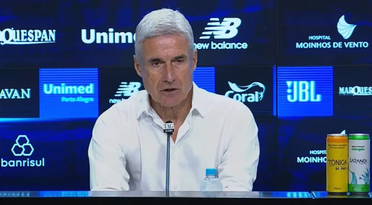 Luís Castro, treinador do Grêmio - Foto: Youtube/Grêmio TV