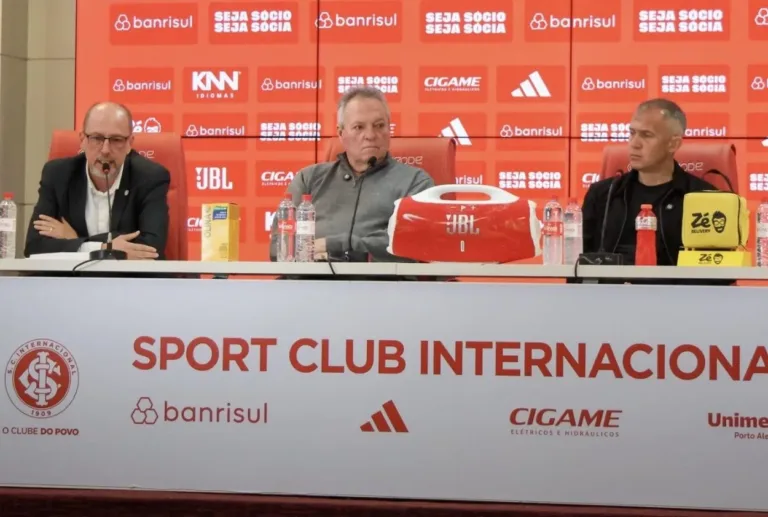 Abel Braga e Alessandro Barcellos no Inter