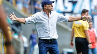 Apesar de post apagado, Renato acerta com o Grêmio e fica perto do anúncio Renato