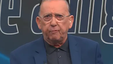 Galvão Bueno cita Arena lotada e repercute classificação do Grêmio: "Grande jogo" Galvão Bueno