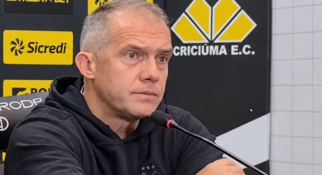 Eduardo Baptista é o novo treinador do Inter; veja detalhes do acordo Eduardo Baptista — Inter