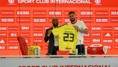 Torcedores do Inter exigem saída de Matheus Cunha do time; zagueiro também é cobrado Matheus Cunha pelo Inter