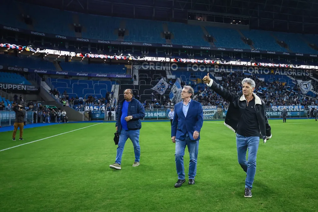 Odorico Roman Jr, Renato Portaluppi — Renato