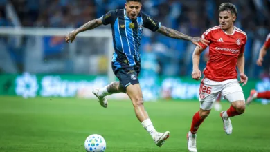 Lateral do Grêmio joga no sacrifício e celebra festa na Arena: "A valsa foi incrível" Grêmio