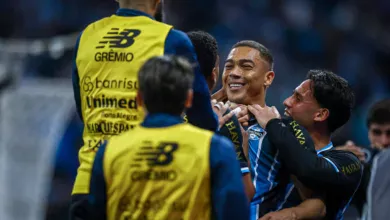 Elenco do Grêmio vira a página e pede "atmosfera de Gre-Nal" na Arena Grêmio