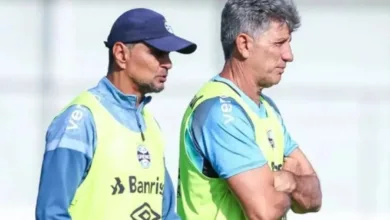 Renato marca presença na concentração do Grêmio no Rio de Janeiro; auxiliar elogia elenco Renato Grêmio