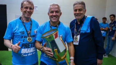 Vice-presidente do Grêmio utiliza rede social e fala em "fase crítica financeira" Grêmio hoje