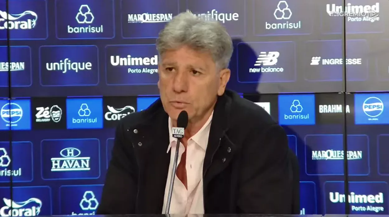 Renato Portaluppi — , técnico do Grêmio