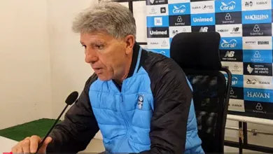 Renato lança desafio ao torcedor do Grêmio e crava saída do Z4 em caso de nova vitória Renato pelo Grêmio