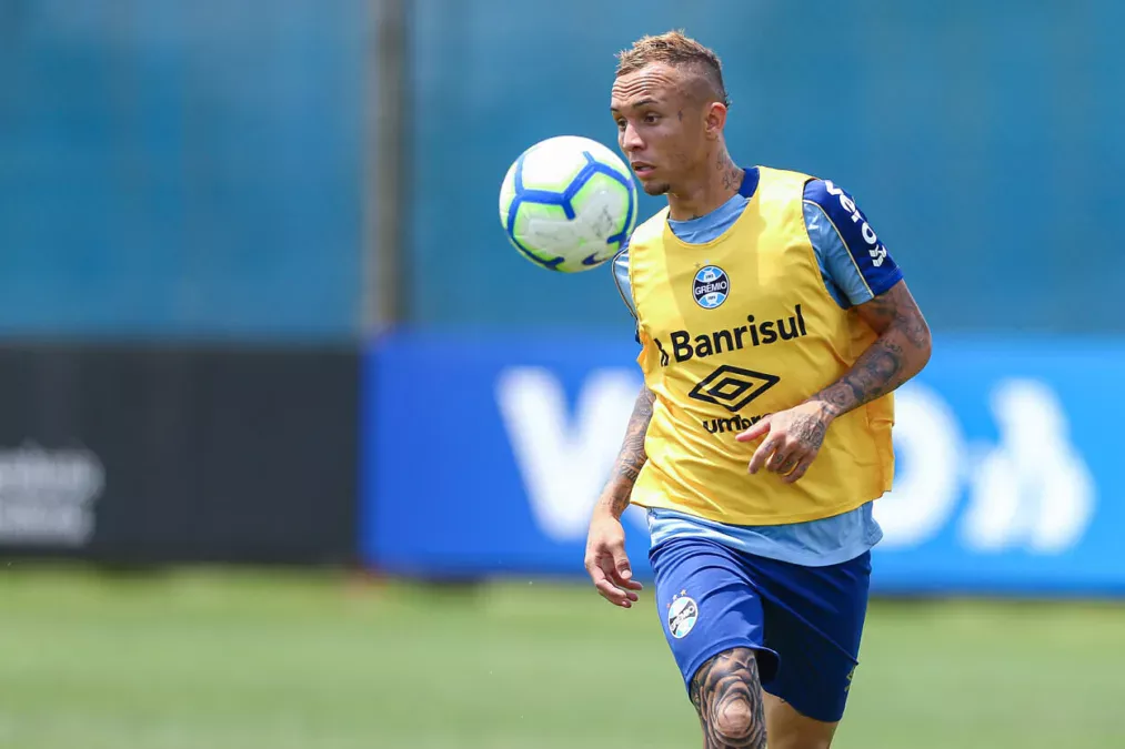 Everton Cebolinha