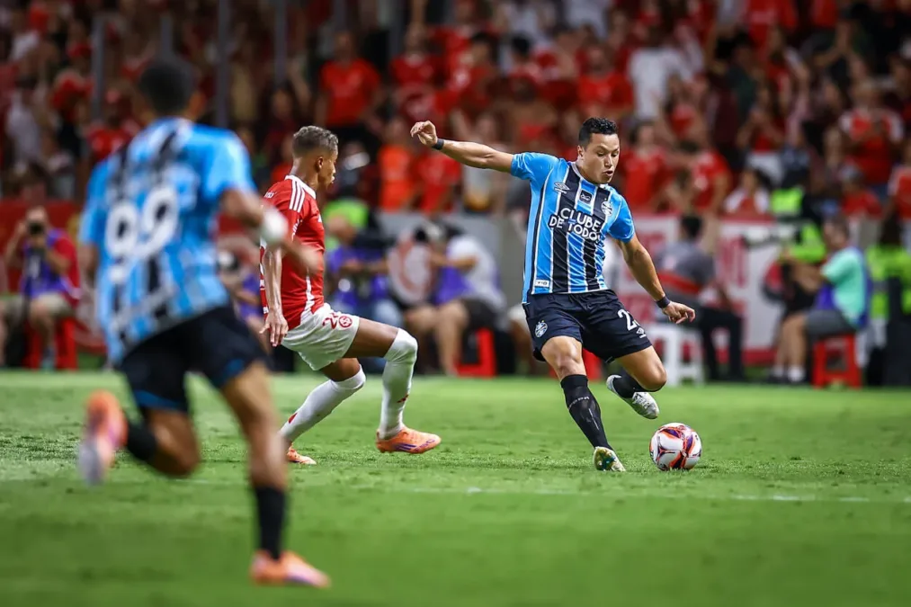 Marlon, lateral do Grêmio — Marlon do Grêmio