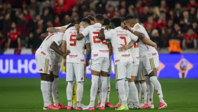Inter repete a equipe titular contra o Fluminense; veja o time e onde assistir Jogadores do Inter