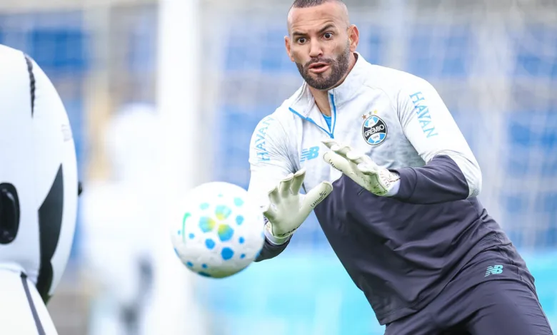 Weverton, goleiro do Grêmio
