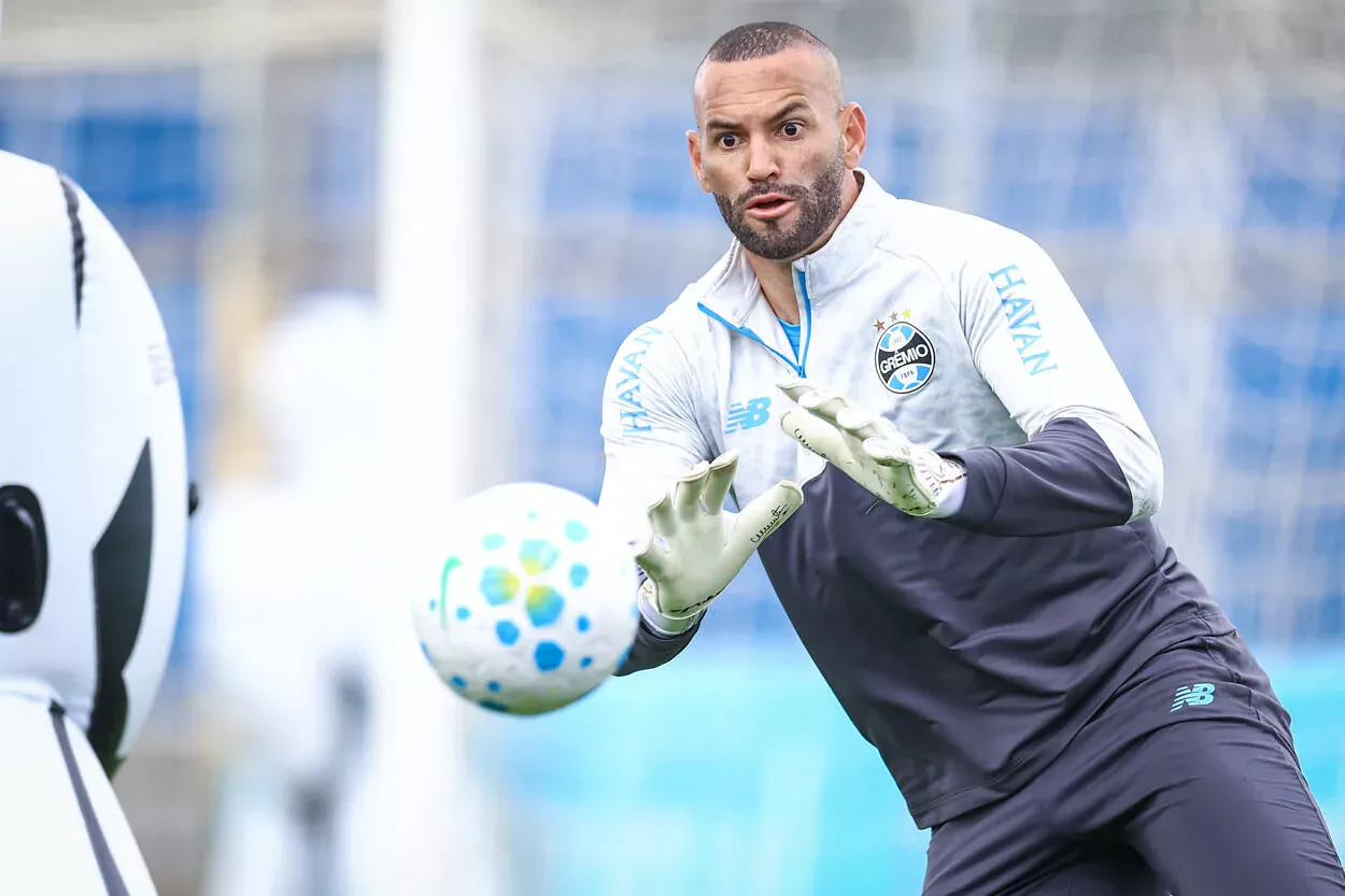 Weverton, goleiro do Grêmio