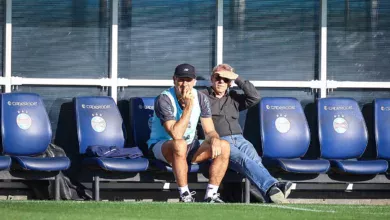 O que disse o presidente do Grêmio após Renato declarar preferência política Tetê, atacante do Grêmio — Atacante do Grêmio