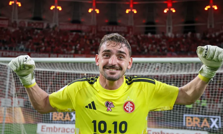 Anthoni, goleiro do Inter — Anthoni — , goleiro do Inter
