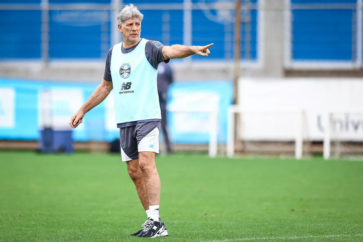 Renato Portaluppi, técnico do Grêmio — Renato Portaluppi — , técnico do Grêmio