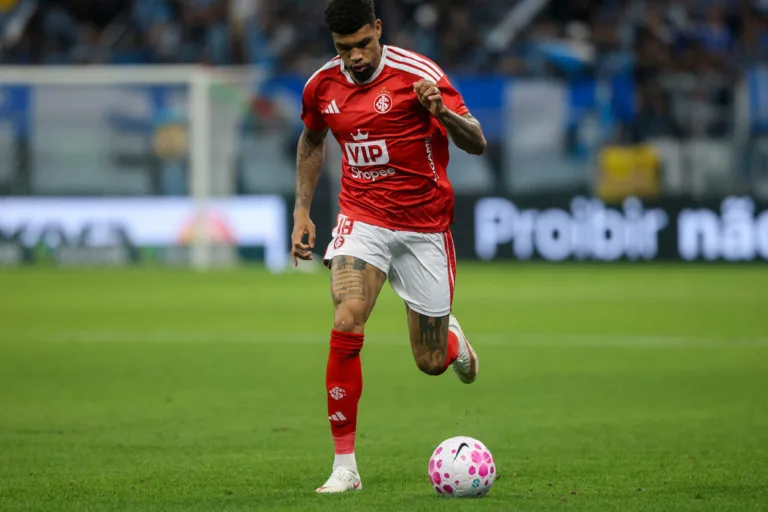 Juninho pelo Inter