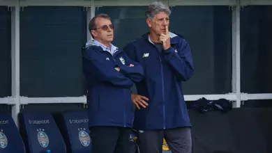 Presidente do Grêmio envia e-mail para os funcionários contra manifestações políticas Odorico Roman Jr, presidente do Grêmio e Renato Portaluppi, técnico do Grêmio