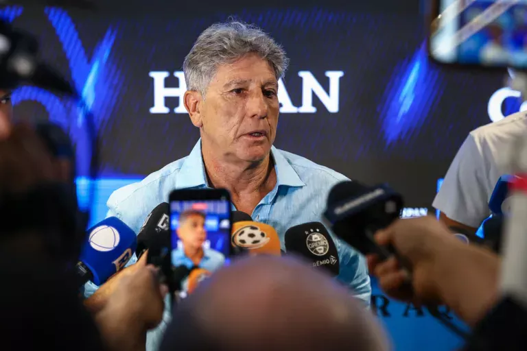Renato Portaluppi, técnico do Grêmio